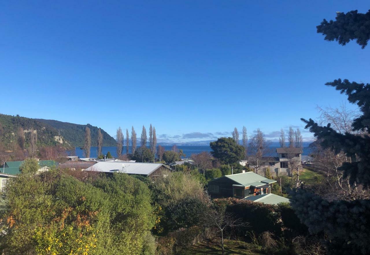Kinloch Lakeview Lodge - Taupo Zewnętrze zdjęcie
