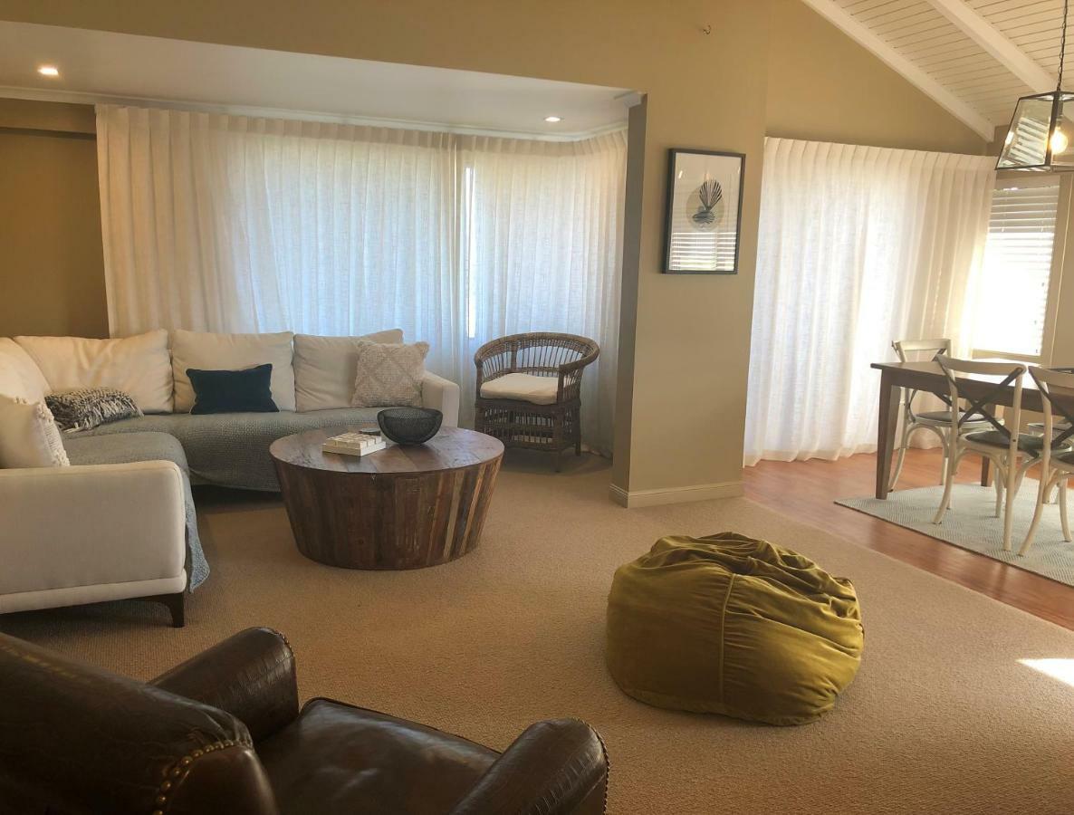 Kinloch Lakeview Lodge - Taupo Zewnętrze zdjęcie